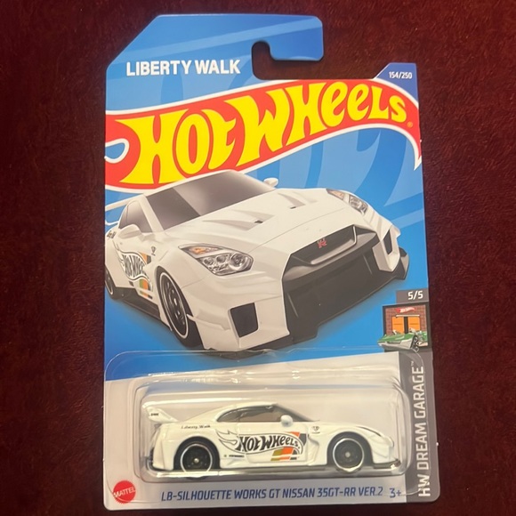 HOTWHEELS LB NISSAN GTR R35 - Picture 1 of 2